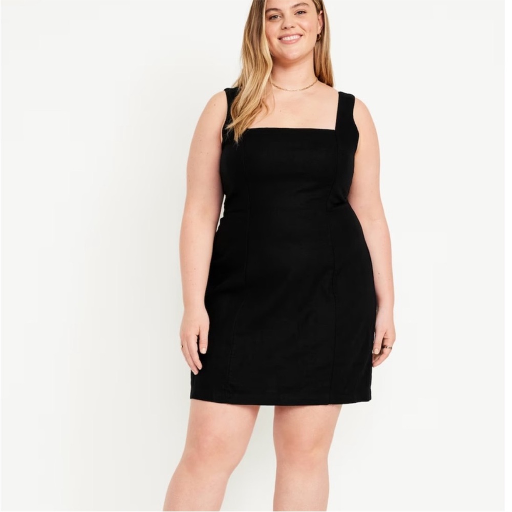 Old Navy Black Sleeveless Dress